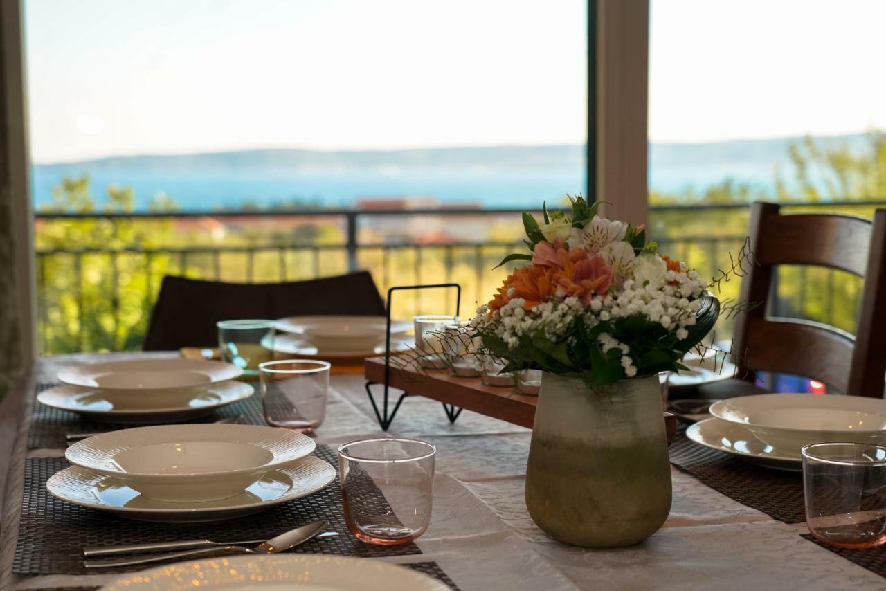 Home Away From Home With Outdoor Pool, Botanical Garden And A Beautiful Sea View Kaštela Exteriér fotografie